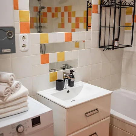 Geri Vintage Apartment *